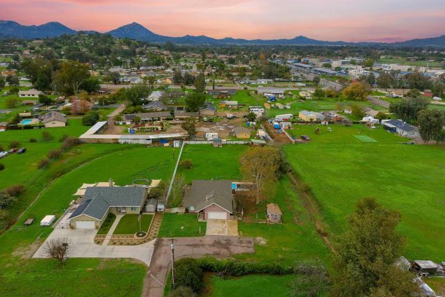 1465 Barnett Rd., Ramona, CA 92065