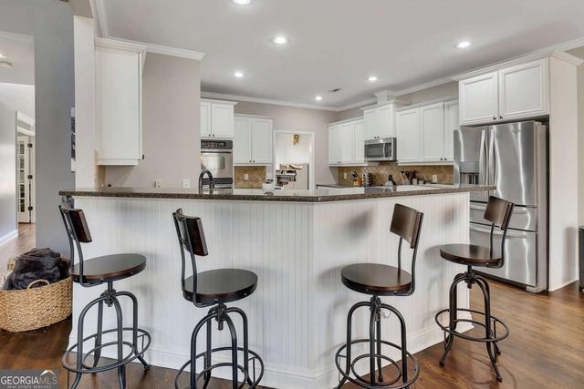 142 Rosebury Drive, Canton, GA 30115