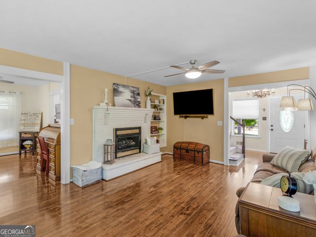 571 Swint Road, Griffin, GA 30224