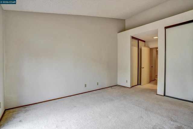 1286 1286 Clarke Ln, Alameda, CA 94502