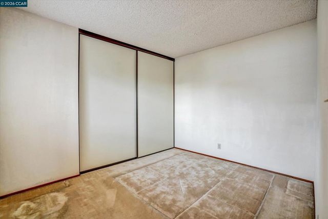 1286 1286 Clarke Ln, Alameda, CA 94502