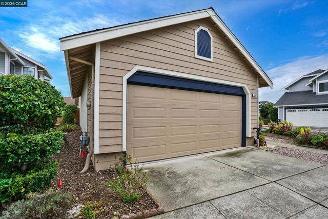 1286 1286 Clarke Ln, Alameda, CA 94502