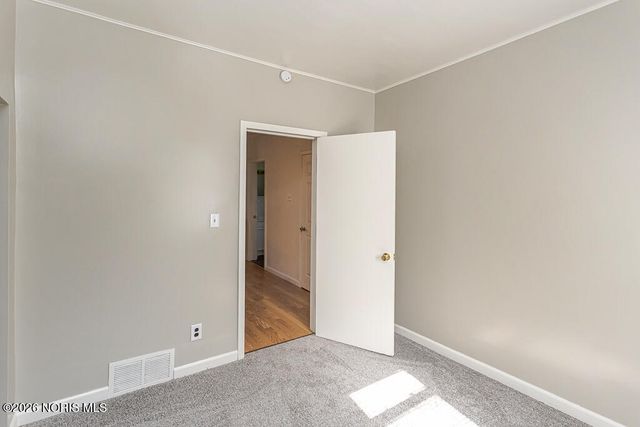 329 E Lake Street, Toledo, OH 43608