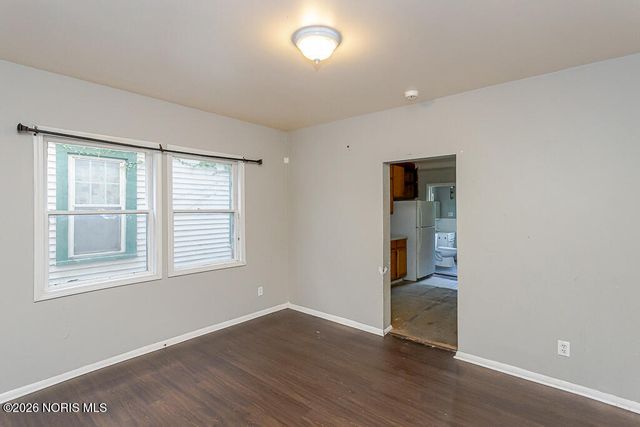 329 E Lake Street, Toledo, OH 43608