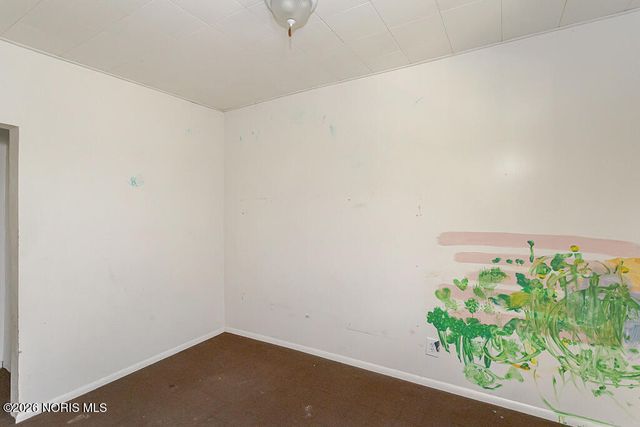 329 E Lake Street, Toledo, OH 43608