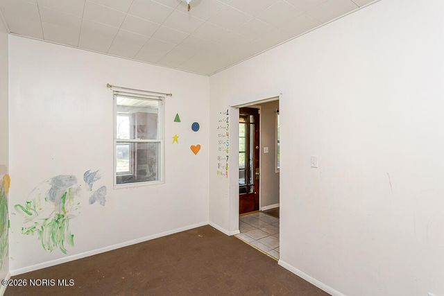 329 E Lake Street, Toledo, OH 43608