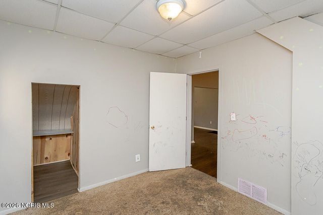 329 E Lake Street, Toledo, OH 43608