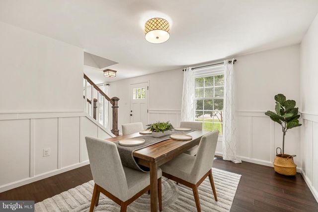 8044 WINDING WAY CT, Springfield, VA 22153