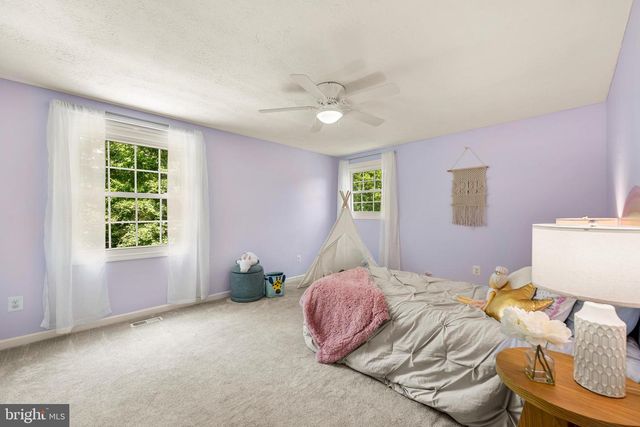 8044 WINDING WAY CT, Springfield, VA 22153