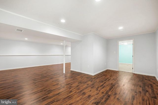 8044 WINDING WAY CT, Springfield, VA 22153