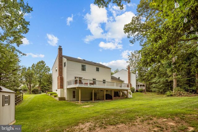 8044 WINDING WAY CT, Springfield, VA 22153