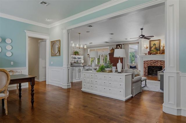 2 S Arcadian Oaks Drive, Edmond, OK 73034