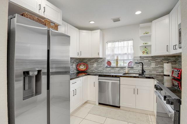 441 20th Street, West Palm Beach, FL 33407