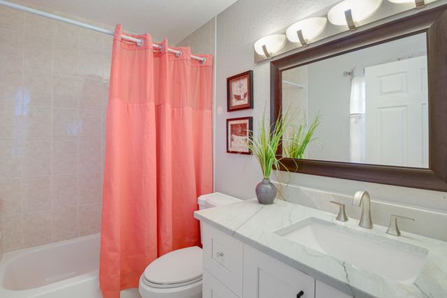 441 20th Street, West Palm Beach, FL 33407