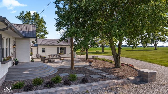2055 W 600 S, Lebanon, IN 46052