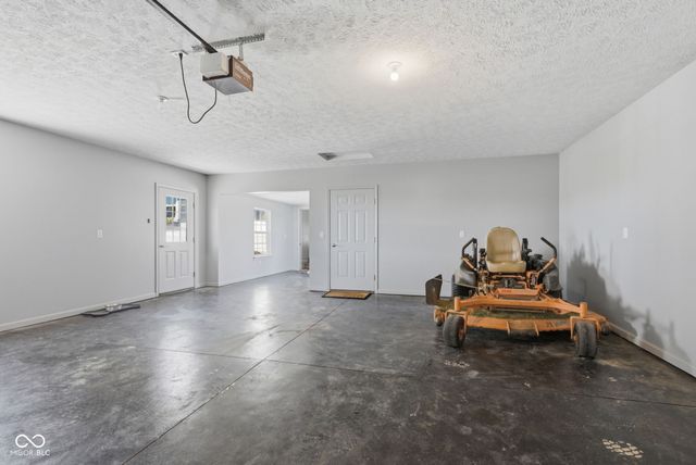 2055 W 600 S, Lebanon, IN 46052