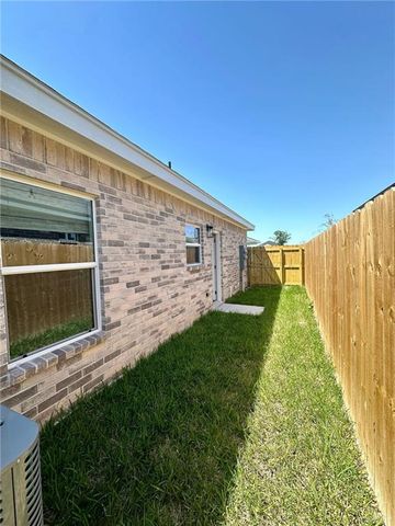 2604 E Israel Avenue, Alton, TX 78572