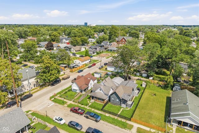 1709 Spruce Street, Indianapolis, IN 46203