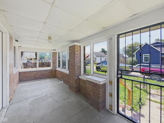 1709 Spruce Street, Indianapolis, IN 46203