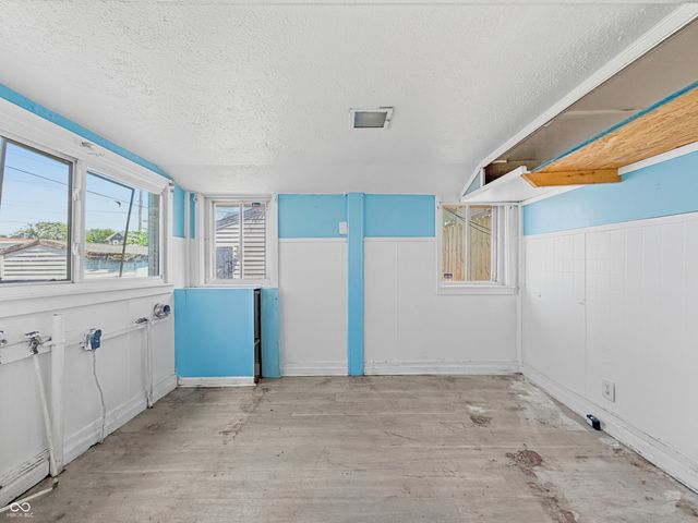 1709 Spruce Street, Indianapolis, IN 46203
