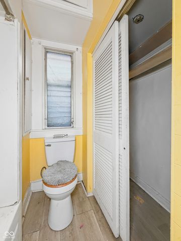 1709 Spruce Street, Indianapolis, IN 46203