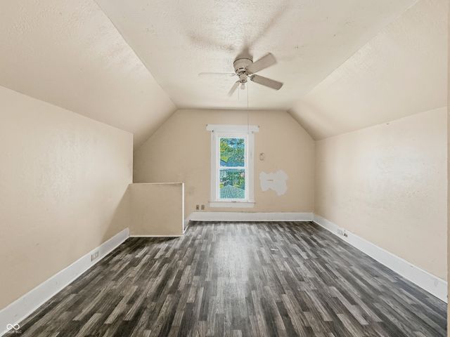 1709 Spruce Street, Indianapolis, IN 46203