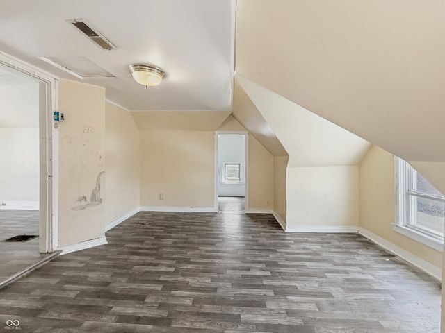 1709 Spruce Street, Indianapolis, IN 46203