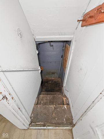1709 Spruce Street, Indianapolis, IN 46203