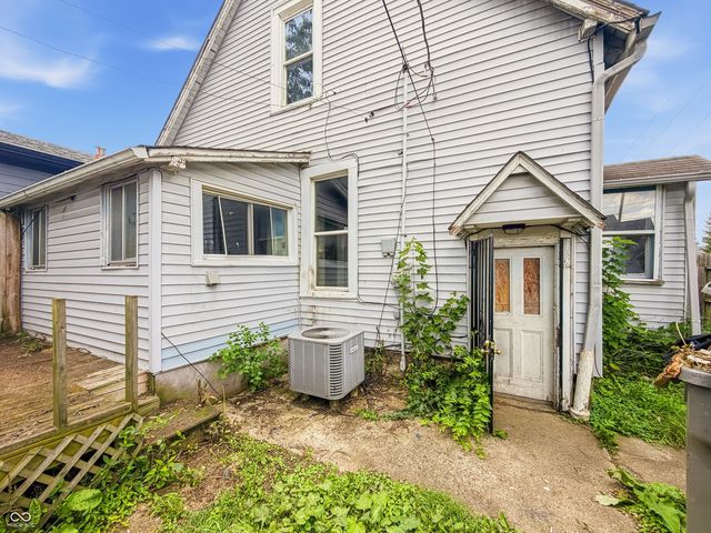 1709 Spruce Street, Indianapolis, IN 46203