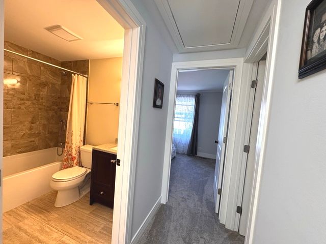 2210 Clifton Place, Hoffman Estates, IL 60169