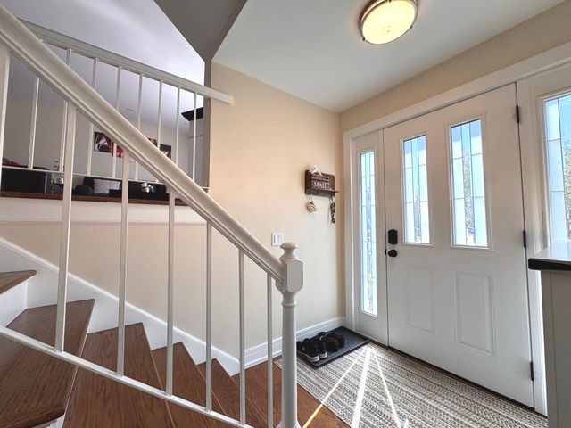 2210 Clifton Place, Hoffman Estates, IL 60169