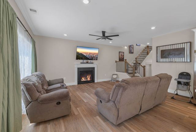 3963 Mountain Vista Rd, Knoxville, TN 37931