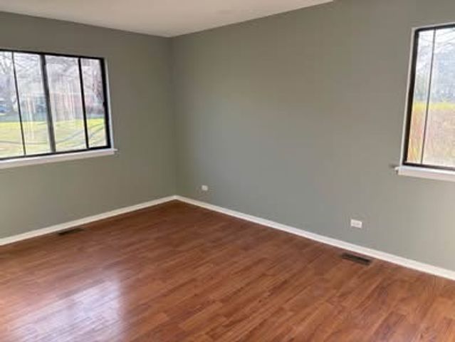 275 Kings Mill Court D1, Schaumburg, IL 60193