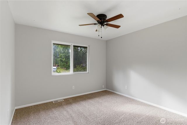 24512 46th Avenue E, Graham, WA 98338