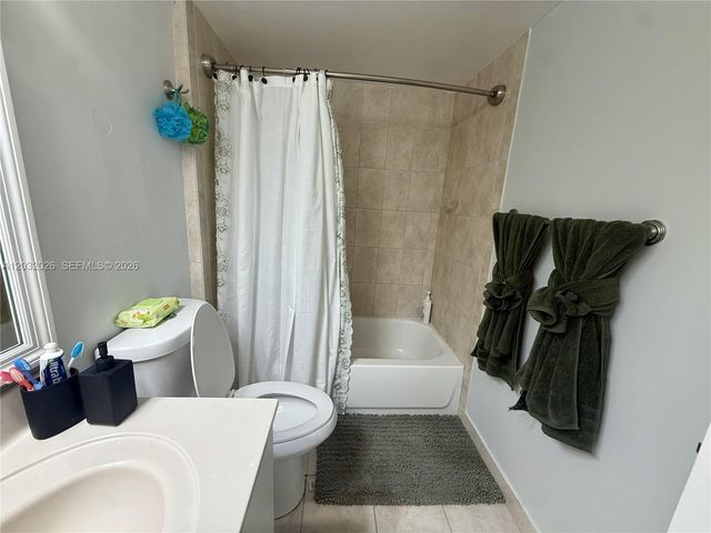 10413 N Kendall Drive B208, Miami, FL 33176