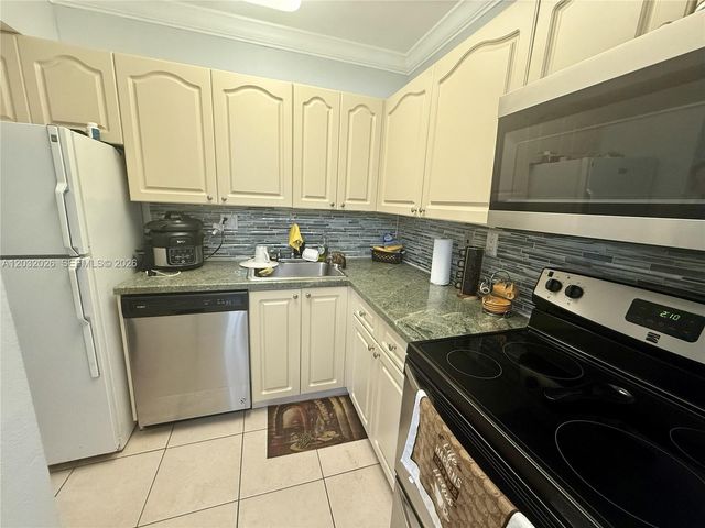 10413 N Kendall Drive B208, Miami, FL 33176