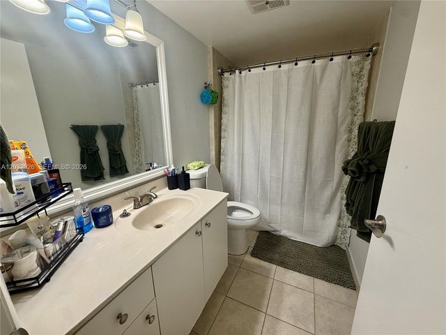 10413 N Kendall Drive B208, Miami, FL 33176