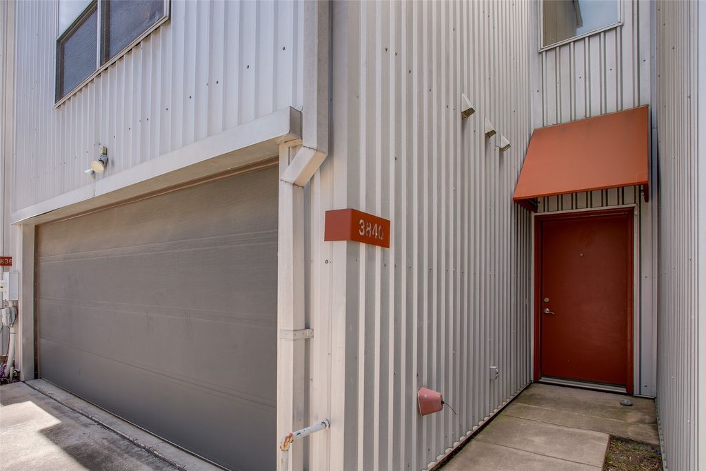 3840 San Jacinto Street, Dallas, TX 75204