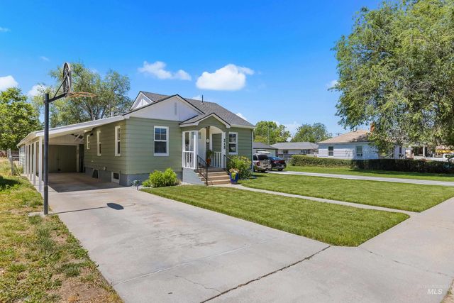 215 S Banner St., Nampa, ID 83686