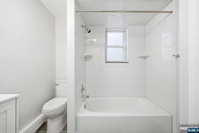 210 River Road, New Milford, NJ 07646