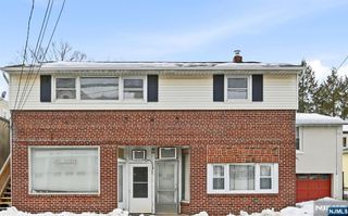 210 River Road, New Milford, NJ 07646