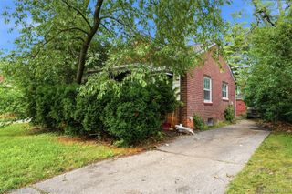 18262 Lindsay Street, Detroit, MI 48235
