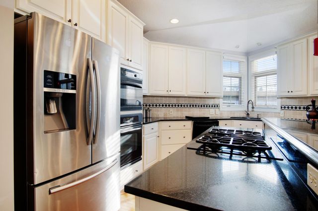 5150 Port Haven Court, Galena, OH 43021