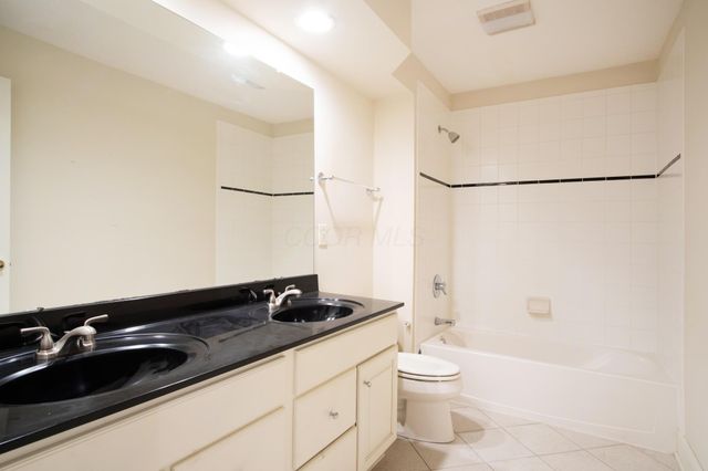 5150 Port Haven Court, Galena, OH 43021