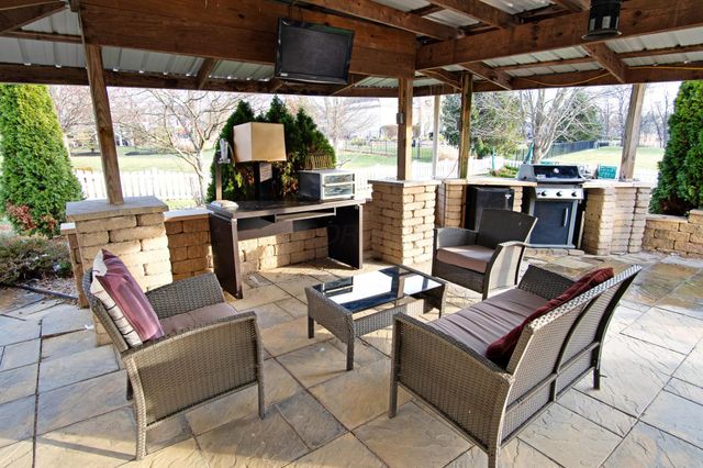 5150 Port Haven Court, Galena, OH 43021