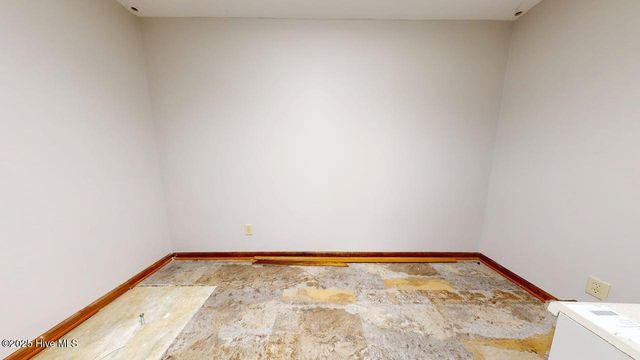 224 Memorial Drive B, Jacksonville, NC 28546