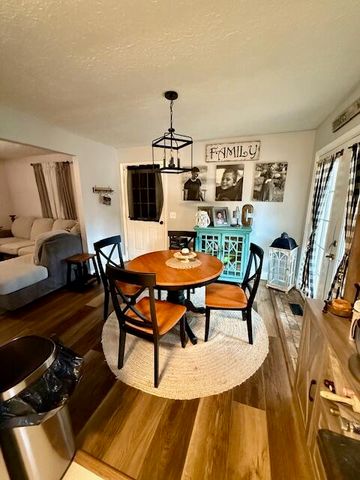 63 Paul Rd., West Liberty, KY 41472