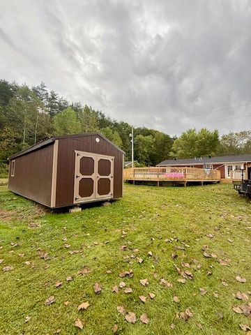 63 Paul Rd., West Liberty, KY 41472