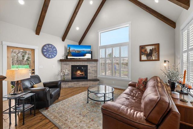 795 Bybee Drive, Jacksonville, OR 97530