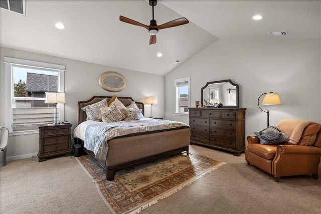 795 Bybee Drive, Jacksonville, OR 97530